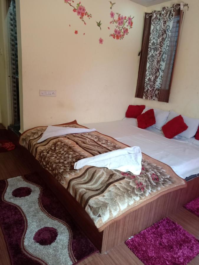Hotel New Natraj Chikhaldara Exterior foto